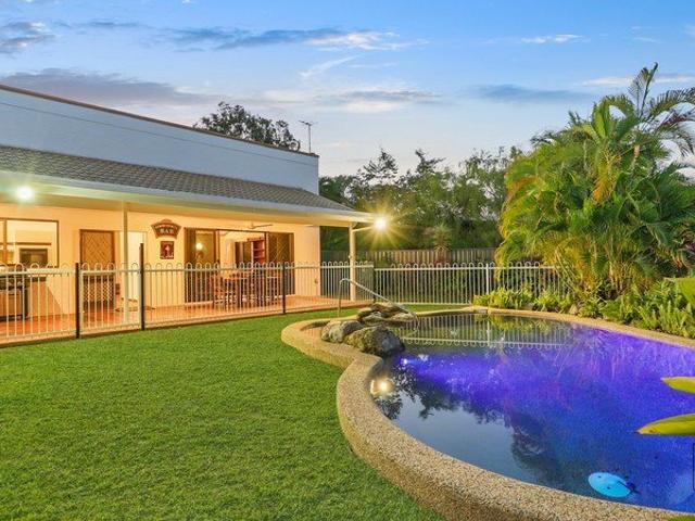 A Rare Clifton Beach Opportunity on an Expansive 1,108m² Allotment