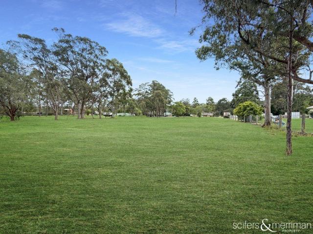 A RARE ACRE OF OPPORTUNITY IN MEDOWIE