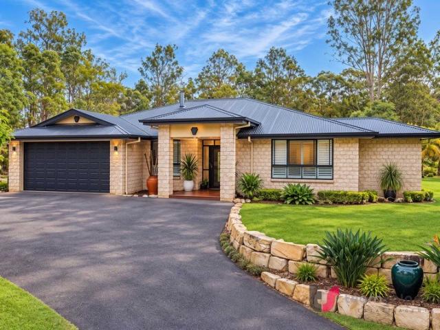 A Rare Acreage Lifestyle Awaits