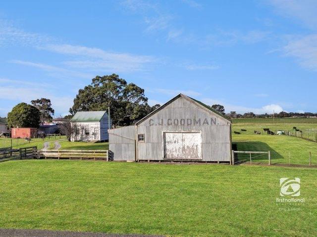 A RARE ACREAGE OPPORTUNITY STEEPED IN HISTORY, JUST MINUTES FROM THE CBD