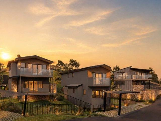 A Rare Boutique Development Opportunity with Six Premium Residences