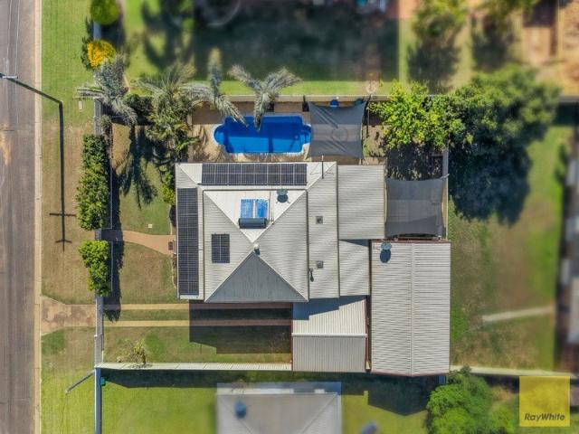 A RARE BLEND OF HERITAGE CHARM & MODERN LIFESTYLE