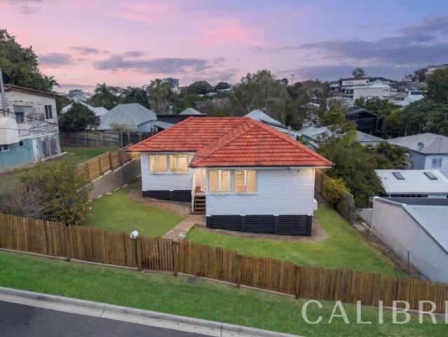 A Rare Gem in the Heart of Red Hill