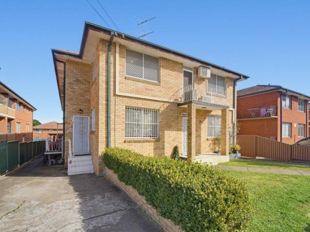 A Rare Double Storey Residence Offering the Feel of a Townhouse