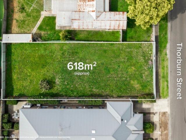 A Rare Development Opportunity with Plans for Two Single Story Dwellings