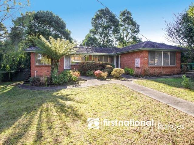 A RARE DUAL LIVING OPPORTUNITY ON OVER AN ACRE IN THE HEART OF MONBULK