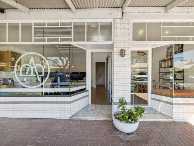 A Rare Dulwich Opportunity with Options Galore