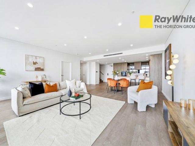 Private inspection Welcome| Rare East Facing Penthouse Offering Scale, Light and True Distinction
