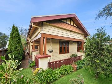 A Rare Edwardian Inspired Home Craftsmanship and Character
