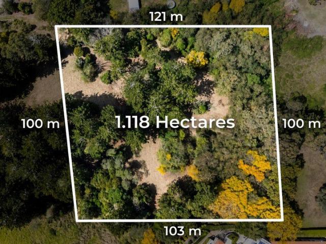 A Rare Elevated Acreage Block with Exceptional Brookfield Potential