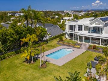 A Rare Elevated North Facing Sanctuary