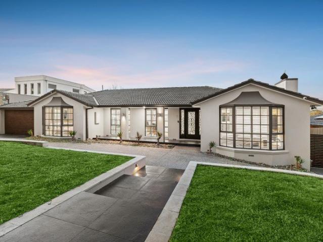 A Rare Family Haven of Space, Flexibility & Lifestyle Appeal