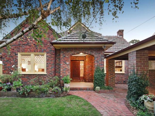 A Rare Family Home in an Exceptional Ormond Location