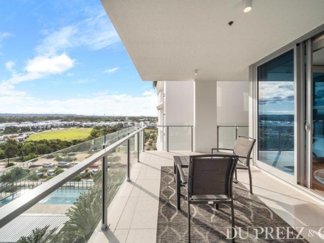 North Facing Standout 2 Bed Move In Ready!