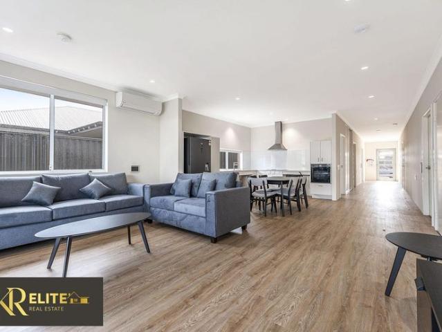 A Rare Fully Furnished Rental Opportunity in Baldivis