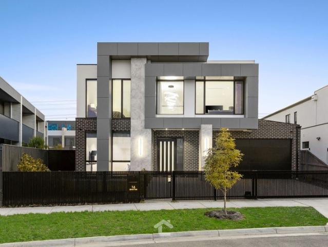 A Rare Offering in a Premier Lifestyle Location