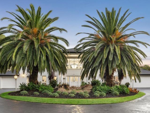 Luxury Living on 1.73 Acres in Prestigious Kinfauns Estate