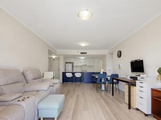 A rare offering of scale, privacy and position | 'Strathbelle' Complex