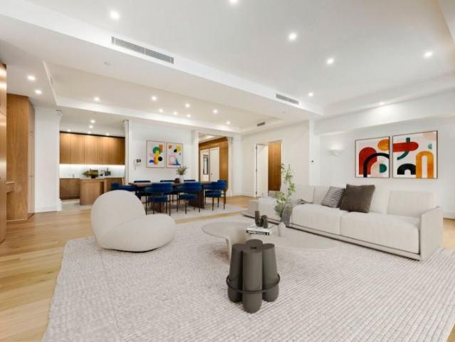 A RARE OFFERING OF ULTIMATE LUXURY Unfurnished
