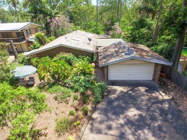 A Rare Opportunity for Space, Privacy & Practical Family Living