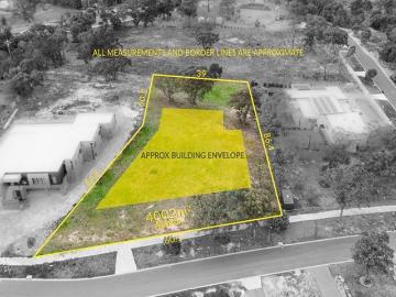 A Rare Opportunity on 4,002m² approx in the Heart of Plenty