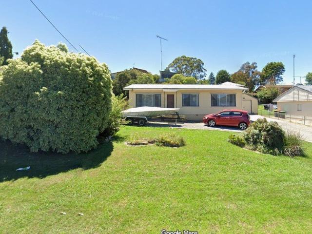 A Rare Opportunity: Large Block, Huge Garage, Extra Room & Solid Rental Income $750K ~ $900K