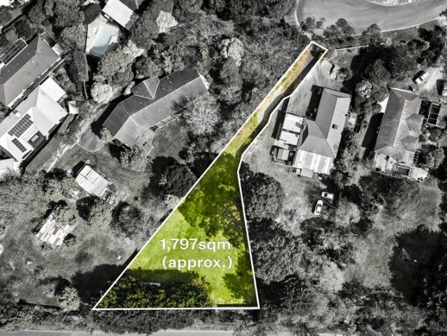 A Rare Opportunity to Create a Bespoke Mount Eliza Sanctuary
