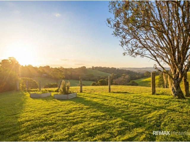 OPEN HOME SAT 11.00AM 11.30AM: A Rare Opportunity to Create Something Truly Special!