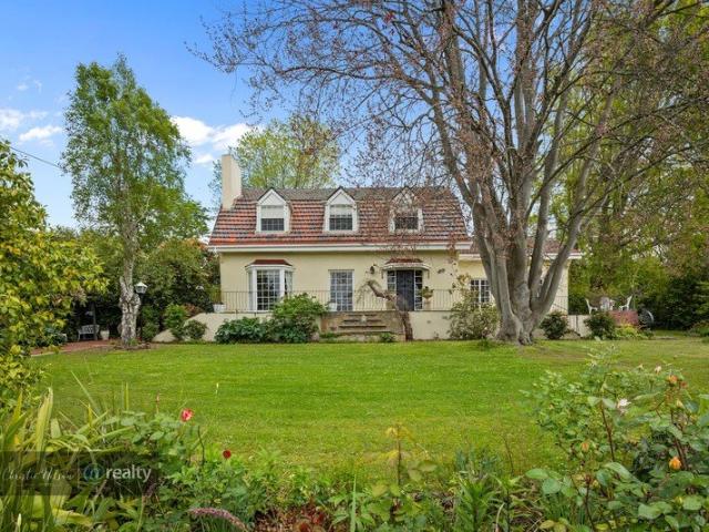 A Rare Leongatha Gem Space, Character & Lifestyle on 3,445m²