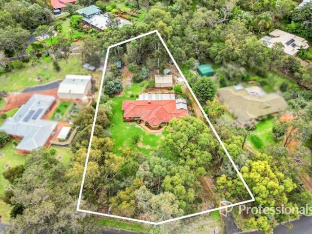 A Rare Leschenault Lifestyle Space, Serenity & Endless Possibilities
