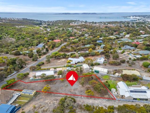 A Rare Lifestyle Opportunity in Happy Valley