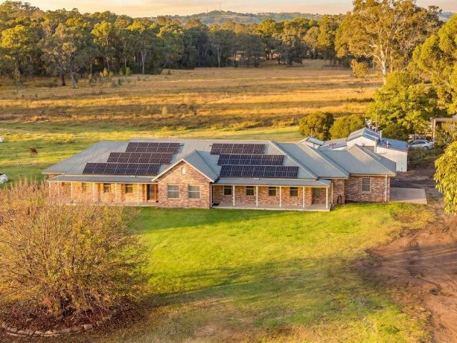 A Rare Lifestyle Opportunity in Prestigious Cawdor