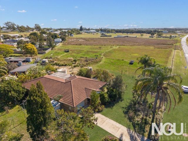 A Rare Lifestyle Opportunity in the Heart of Lowood