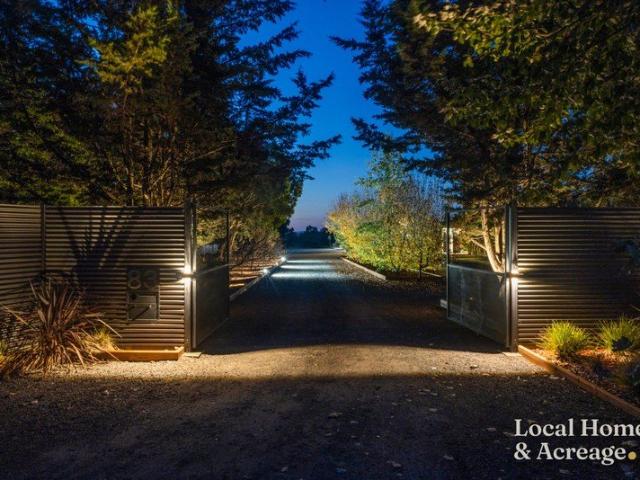 A Rare Lifestyle Opportunity Space, Style and Comfort