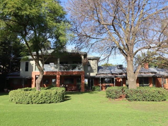 A Rare Lifestyle and Farming Opportunity