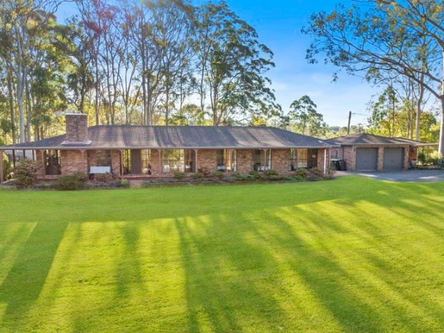 A rare lifestyle retreat, just stunning!