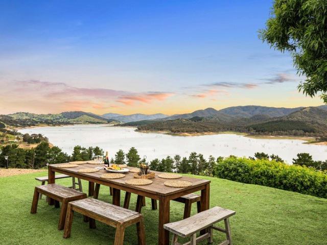 A Rare Luxurious Deep Lakefront Estate