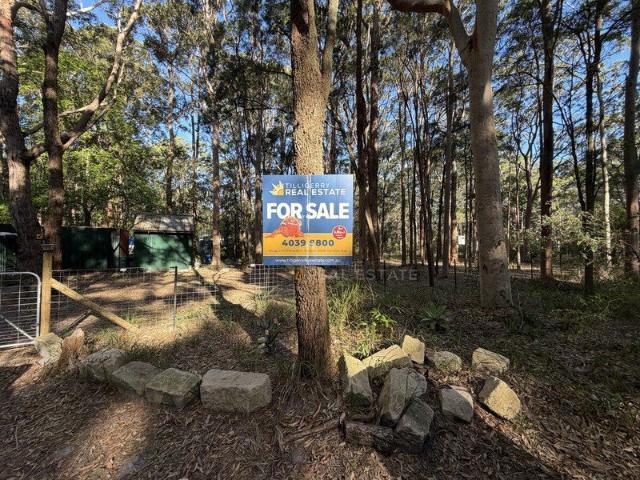 A Rare Non Urban Retreat Close to the Water