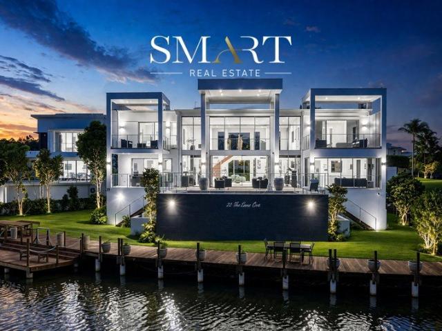 A Rare North Facing Trophy Home Overlooking Water, Fairways & City Lights! An Elite Entertainer's Dream!