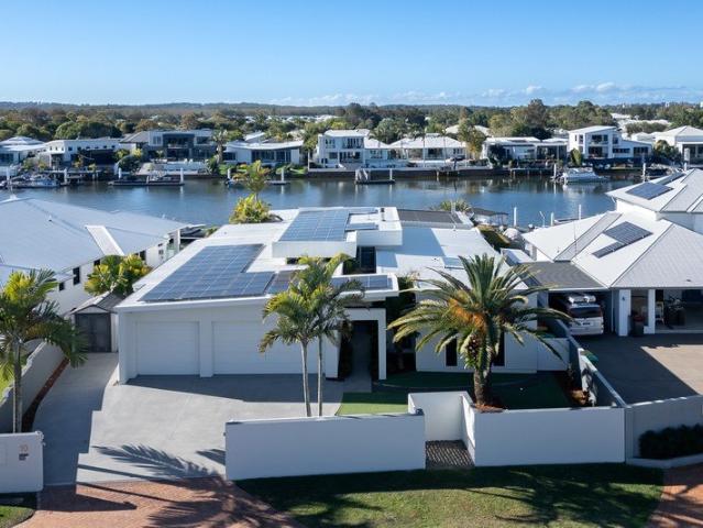 A Rare North Facing Waterfront Residence of Distinction