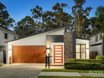 A Rare Sanctuary on the Fairway Effortless Living, Unmatched Views