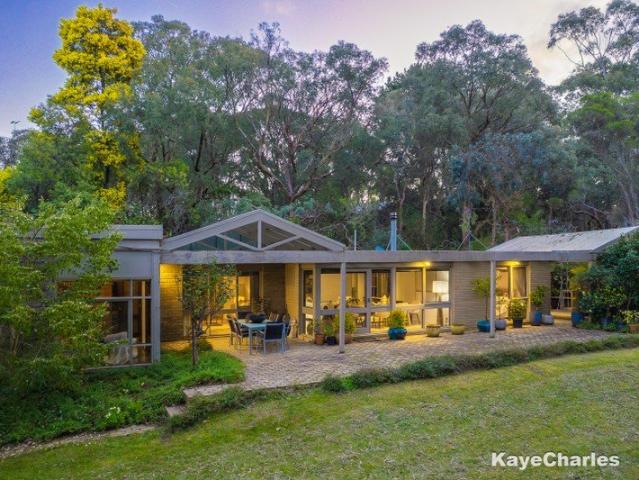 A Rare Semi Rural Sanctuary in a Prestigious Setting