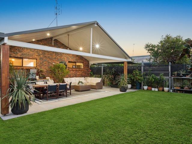 A Rare Standard of Living in the Heart of Coolum