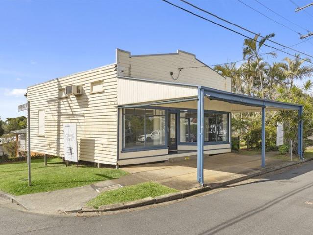 A Rare Piece of Ashgrove History