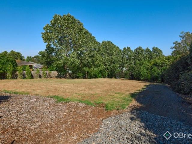 A Rare Private Sanctuary in the Heart of Drouin