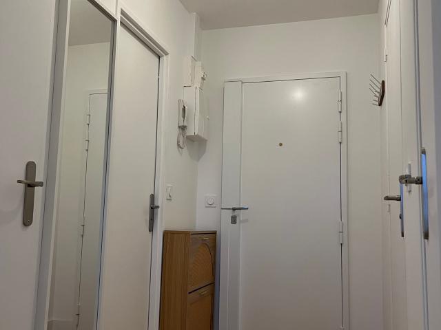 A rare, quiet apartment, not overlooked and completely renovated!