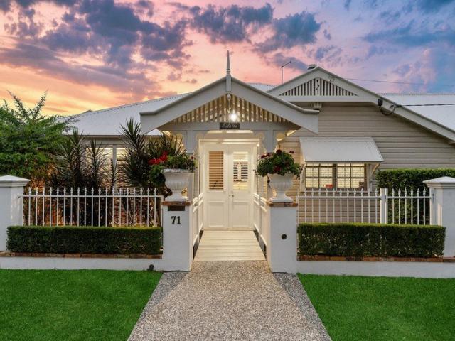A Rare Residence of Scale, Sophistication & Timeless Elegance