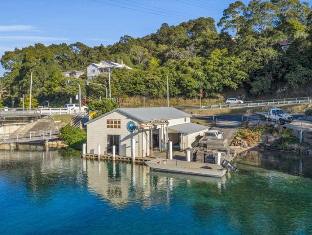 A Rare Waterfront Holding on Narooma Wagonga Inlet