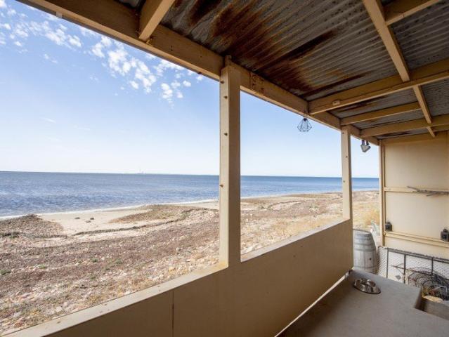 A Rare Waterfront Lifestyle Opportunity