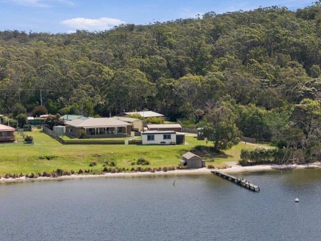A rare waterfront opportunity your own private jetty at Ansons Bay